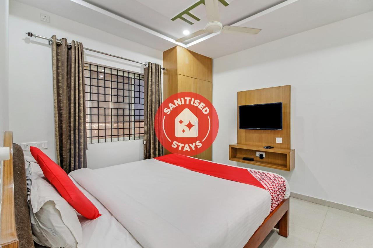 Oyo 28303 Yesh Comforts Hotell Madikeri Exteriör bild